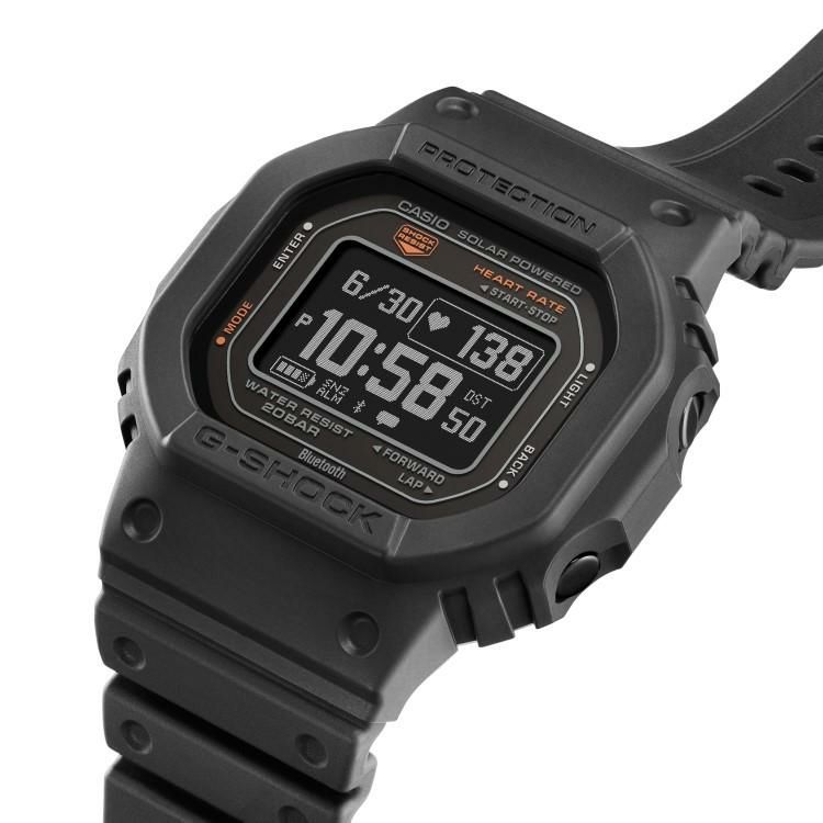 選べる特典付 カシオ 腕時計 G-SQUAD ソーラー USB充電 Bluetooth デジタル メンズ 国内正規品 DW-H5600-1JR 時計スタンド付