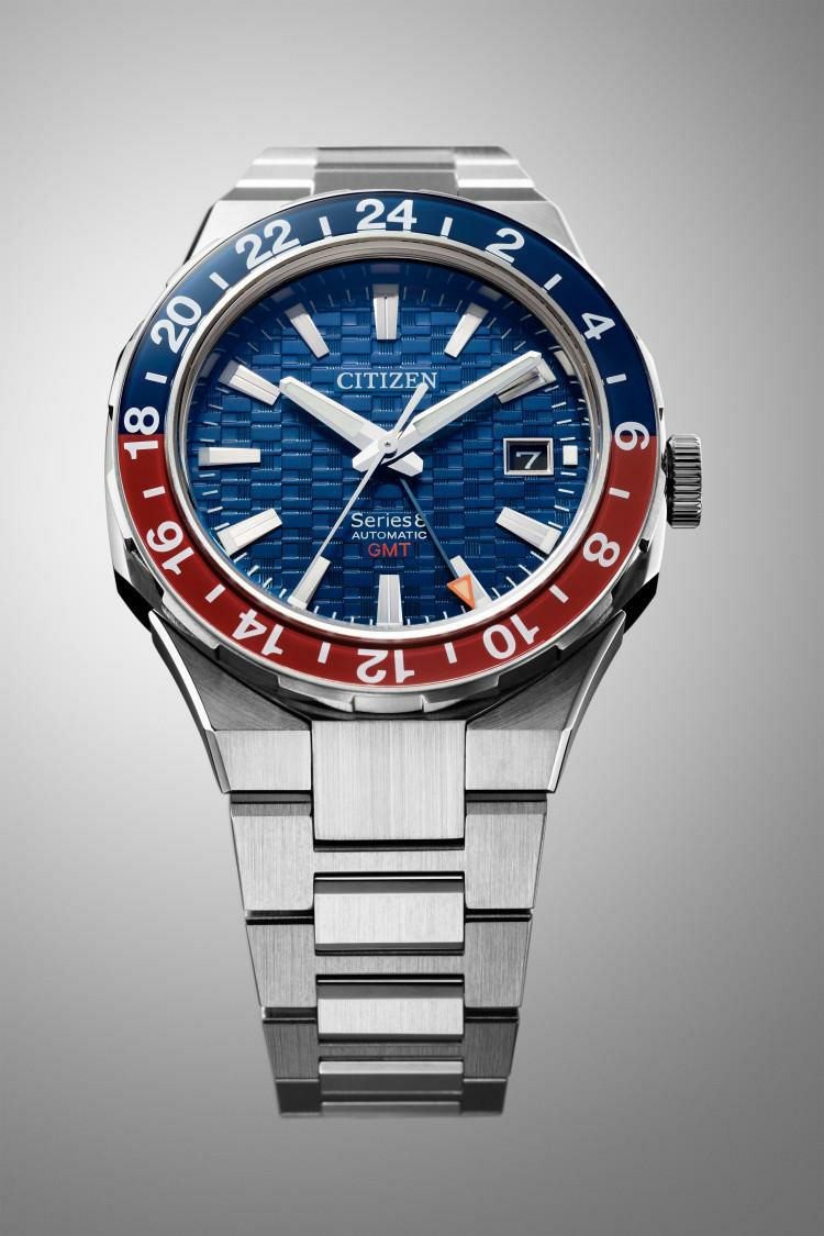 ［美品］CITIZEN　電波腕時計　メンズ腕時計　箱付き EXCEED(CITIZEN) ペアウォッチ 夫婦 30代 40代 50代 エクシード誕生45