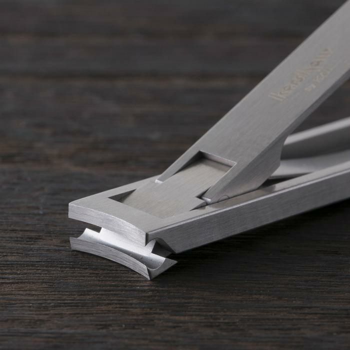 毛抜き付き！ 貝印 Kershaw カーショー 爪切り リーフタイプ  革ケース付  ツメキリ 高級 携帯 小型 PQ-1002 ギフト プレゼント