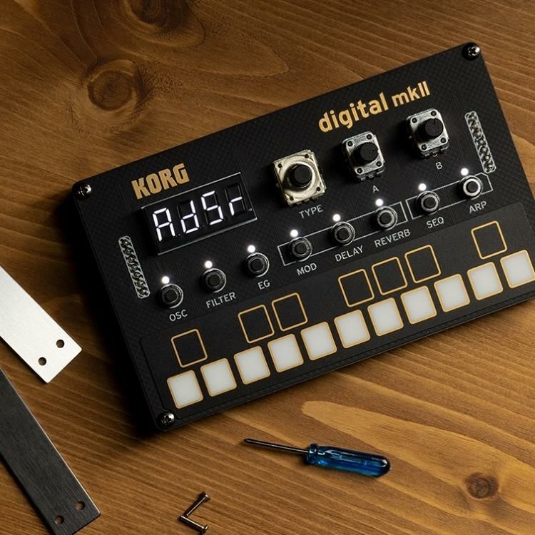 シンセサイザー  KORG NTS-1 digital kit mkII