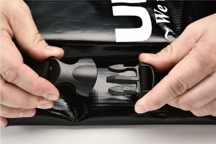 ユニフレーム フォールディングスモーカー FS-500&スモーカーケース&北海道フレーバーチップ付き 4点セット  ラッピング不可