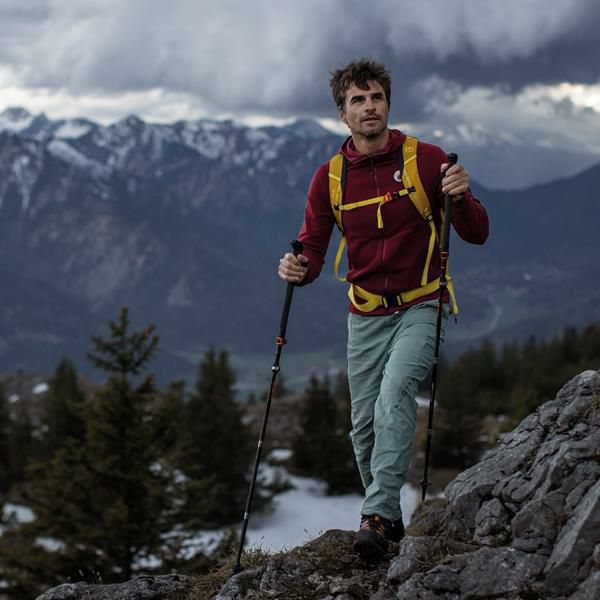 レキ マカルー FX カーボン  1300480  グレー  2本一組 トレッキングポール LEKI MAKALU トレイルランニング AERGON AIR グリップ ラッピング不可