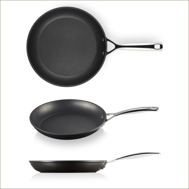 ル・クルーゼ TNS NEW シャロー・フライパン 28cm NC ルクルーゼ lecreuset フライパン ノンスティック加工 直火 IH オーブン対応 食洗機対応