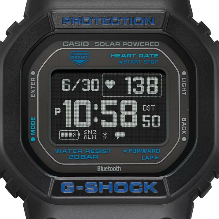 選べる特典付 カシオ ジーショック 腕時計 ジースクワッド ソーラー USB充電 Bluetooth メンズ 国内正規品 DW-H5600-1A2JR 木製時計スタンド付