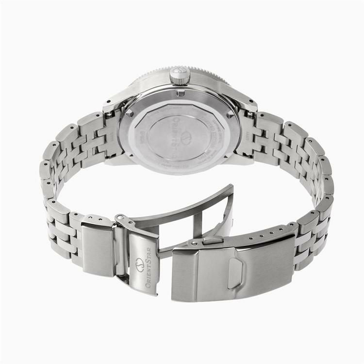 オリエントスター 腕時計 M42 ダイバー 1964 2nd エディション 限定 自動巻 チタン メンズ 国内正規品 RK-AU0702B 丸型時計ケース・クロス付