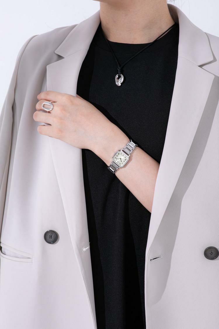 セイコーセレクション 腕時計 ナノ・ユニバース 流通限定 クオーツ メタルバンド レディース 国内正規品 SSEH015 お手入れクロス付