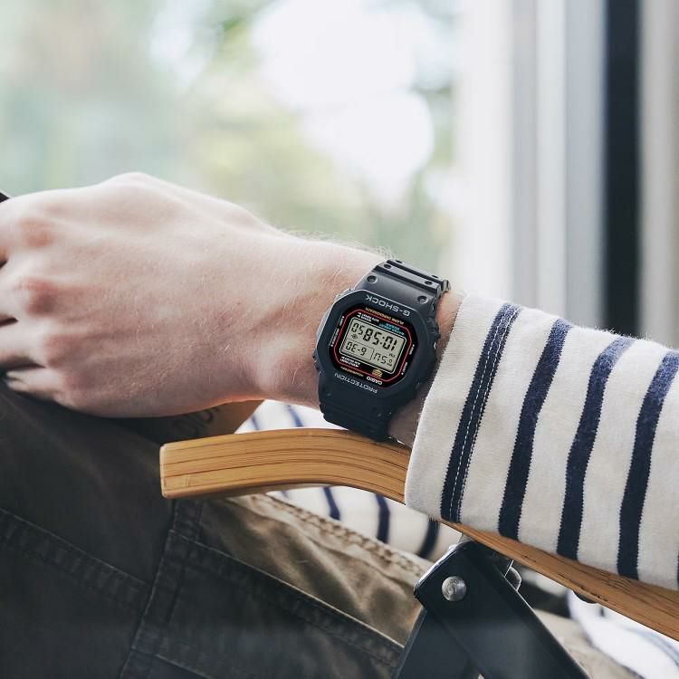 カシオ ジーショック 腕時計 初代G-SHOCKカラー クオーツ メンズ 国内正規品 DW-5600RL-1JF