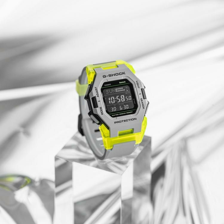 カシオ ジーショック 腕時計 Virtual mix WEB限定 Bluetooth メンズ 国内正規品 GD-B500MW-8JF 時計スタンド付