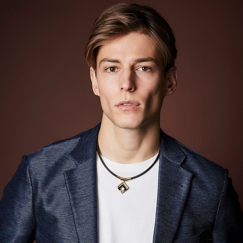 コラントッテ 磁気ネックレス ブラック クラシックゴールド LLサイズ TAO ネックレスα ARAN スポーツネックレス ABARD52LL